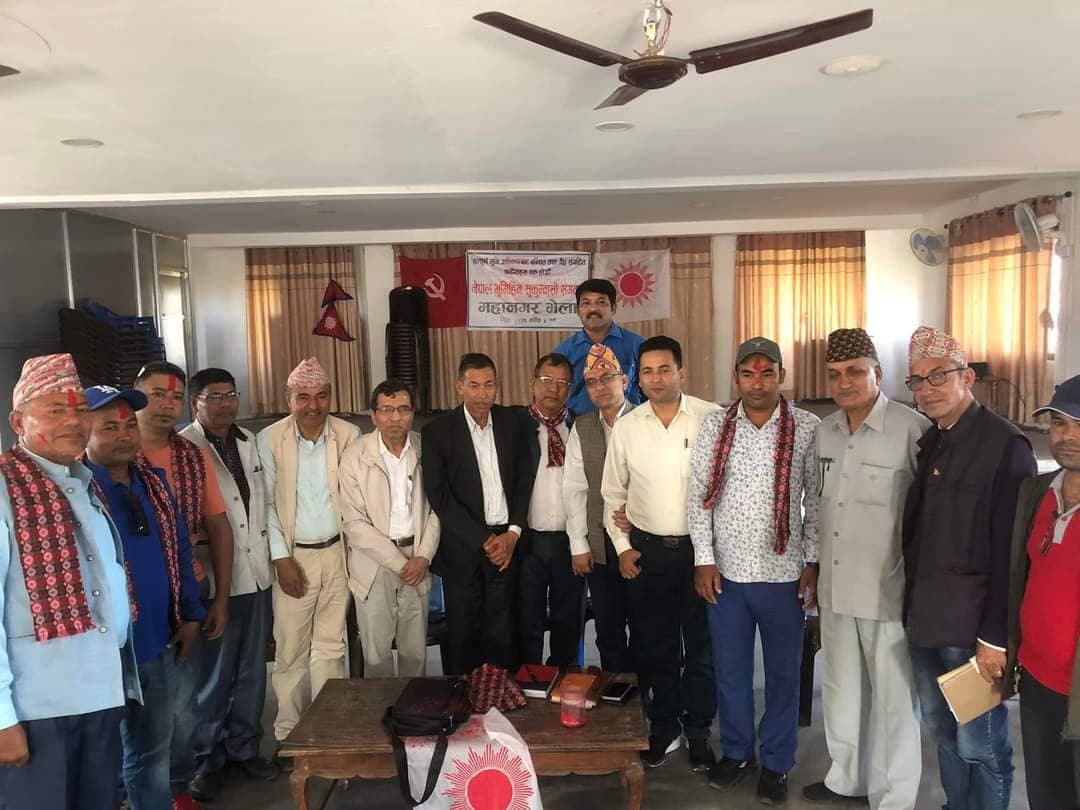 नेकपा एस निकटकाे मुक्ति समाजका केन्द्रीय उपाध्यक्ष  नै एमालेमा प्रवेश
